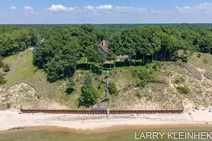 5645 N Lakeshore Dr, Holland, MI 49424 - Photo 111