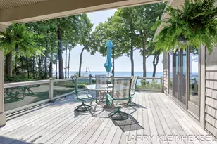 5645 N Lakeshore Dr, Holland, MI 49424 - Photo 93