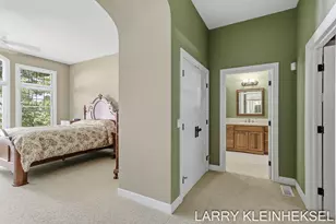 5645 N Lakeshore Dr, Holland, MI 49424 - Photo 23