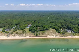 5645 N Lakeshore Dr, Holland, MI 49424 - Photo 115