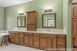 5645 N Lakeshore Dr, Holland, MI 49424 - Photo 27
