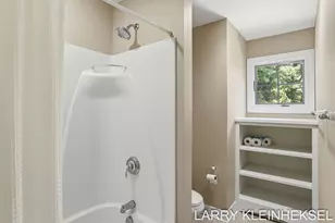 5645 N Lakeshore Dr, Holland, MI 49424 - Photo 71