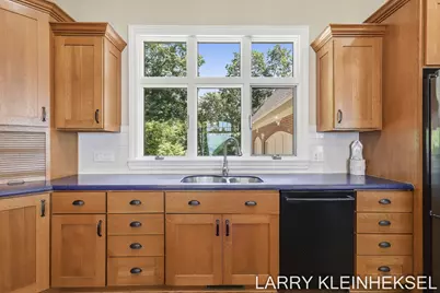 5645 N Lakeshore Drive, Holland, MI 49424 - Photo 81