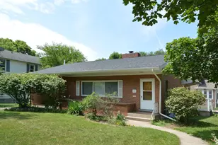 141 Chestnut St, Battle Creek, MI 49017 - Photo 1