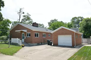 141 Chestnut St, Battle Creek, MI 49017 - Photo 3