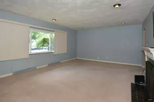 141 Chestnut St, Battle Creek, MI 49017 - Photo 5