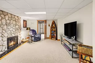 702 N Orient St, Kalamazoo, MI 49004 - Photo 25