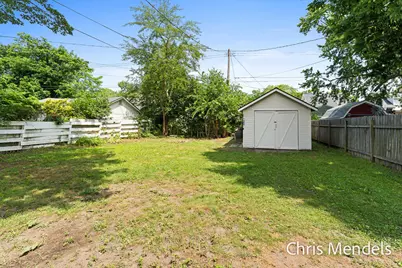 1013 Pennoyer Avenue, Grand Haven, MI 49417 - Photo 33