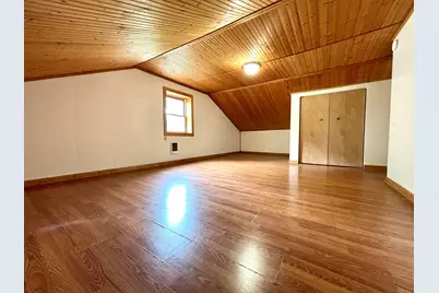 210 E Ash Street, Three Oaks, MI 49128 - Photo 15