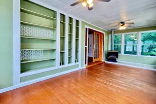 210 E Ash St, Three Oaks, MI 49128 - Photo 3