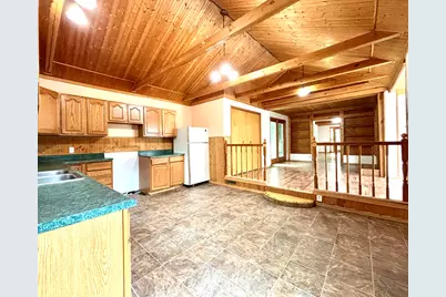 210 E Ash Street, Three Oaks, MI 49128 - Photo 9