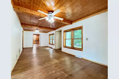 210 E Ash Street, Three Oaks, MI 49128 - Photo 5