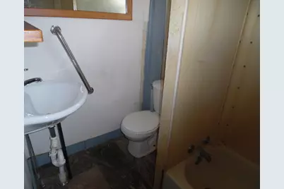 441 Adams Street, Jackson, MI 49202 - Photo 17