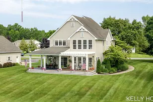 12409 Bayview Dr, Wayland, MI 49348 - Photo 1
