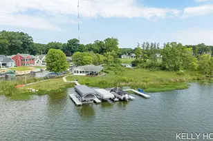 12409 Bayview Dr, Wayland, MI 49348 - Photo 57