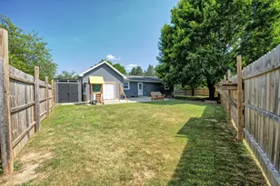 398 Lee St, Sunfield, MI 48890 - Photo 33