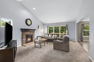 678 Orchard Ct NE, Rockford, MI 49341 - Photo 7