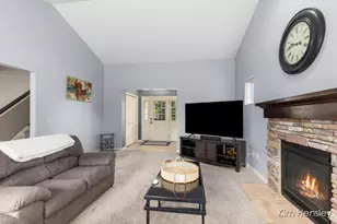 678 Orchard Ct NE, Rockford, MI 49341 - Photo 9