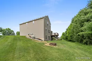 678 Orchard Ct NE, Rockford, MI 49341 - Photo 41