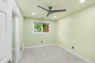 709 11th St, Three Rivers, MI 49093 - Photo 17