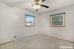 168 E Delaware Ave, Benton Harbor, MI 49022 - Photo 13