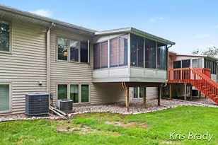 1005 Ironwood Cir NW, Grand Rapids, MI 49534 - Photo 21