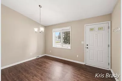 1005 Ironwood Circle NW, Grand Rapids, MI 49534 - Photo 5