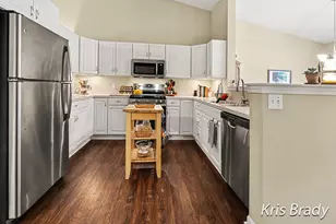 1005 Ironwood Cir NW, Grand Rapids, MI 49534 - Photo 13