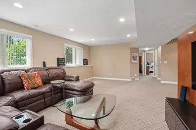 1433 Hillridge Way, Zeeland, MI 49464 - Photo 23