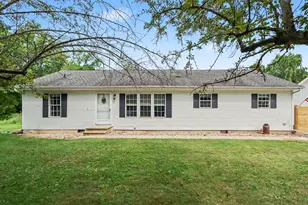 56883 Pulver Rd, Three Rivers, MI 49093 - Photo 5