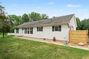 56883 Pulver Rd, Three Rivers, MI 49093 - Photo 3