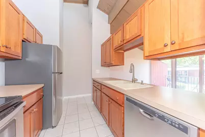2405 Packard Street #40D, Ann Arbor, MI 48104 - Photo 23