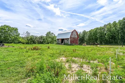 9607 S Barryville Road, Dowling, MI 49050 - Photo 25