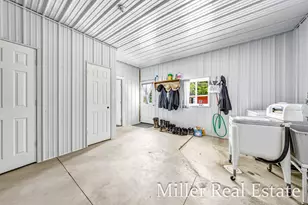 9607 S Barryville Rd, Dowling, MI 49050 - Photo 17