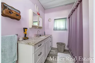 9607 S Barryville Road, Dowling, MI 49050 - Photo 13