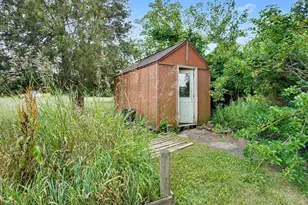 1049 Lincoln Rd, Allegan, MI 49010 - Photo 31