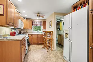 9525 Woodlawn, Portage, MI 49002 - Photo 11