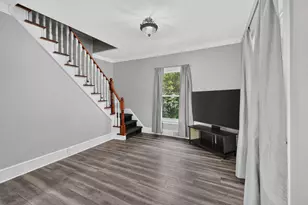 916 Lincoln St, Jackson, MI 49202 - Photo 13
