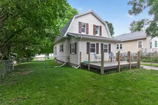 916 Lincoln St, Jackson, MI 49202 - Photo 45