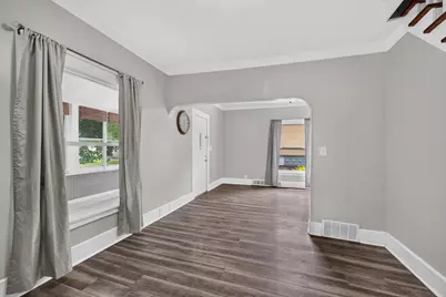 916 Lincoln Street, Jackson, MI 49202 - Photo 15