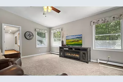 402 Indiana Avenue, Cadillac, MI 49601 - Photo 19