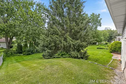 2238 Edgewood Avenue SE, Grand Rapids, MI 49546 - Photo 39