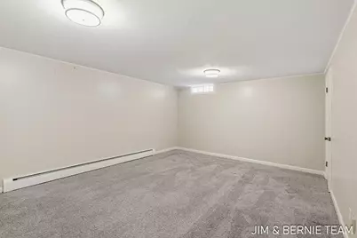 2238 Edgewood Avenue SE, Grand Rapids, MI 49546 - Photo 23