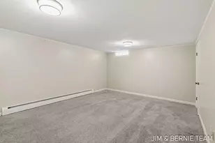 2238 Edgewood Ave SE, Grand Rapids, MI 49546 - Photo 23
