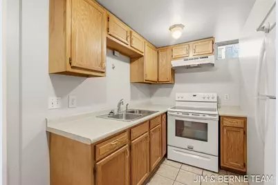 2238 Edgewood Avenue SE, Grand Rapids, MI 49546 - Photo 31