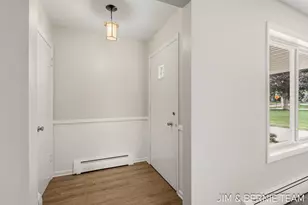 2238 Edgewood Ave SE, Grand Rapids, MI 49546 - Photo 3