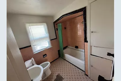 10301 Morang Avenue, Detroit, MI 48224 - Photo 7