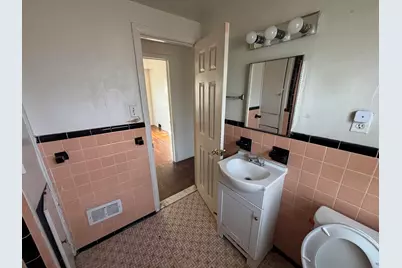 10301 Morang Avenue, Detroit, MI 48224 - Photo 7