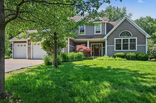 86 Osullivan Dr, South Haven, MI 49090 - Photo 1