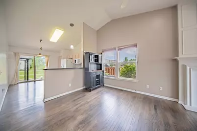 6261 Maplehurst Drive, Ypsilanti, MI 48197 - Photo 9